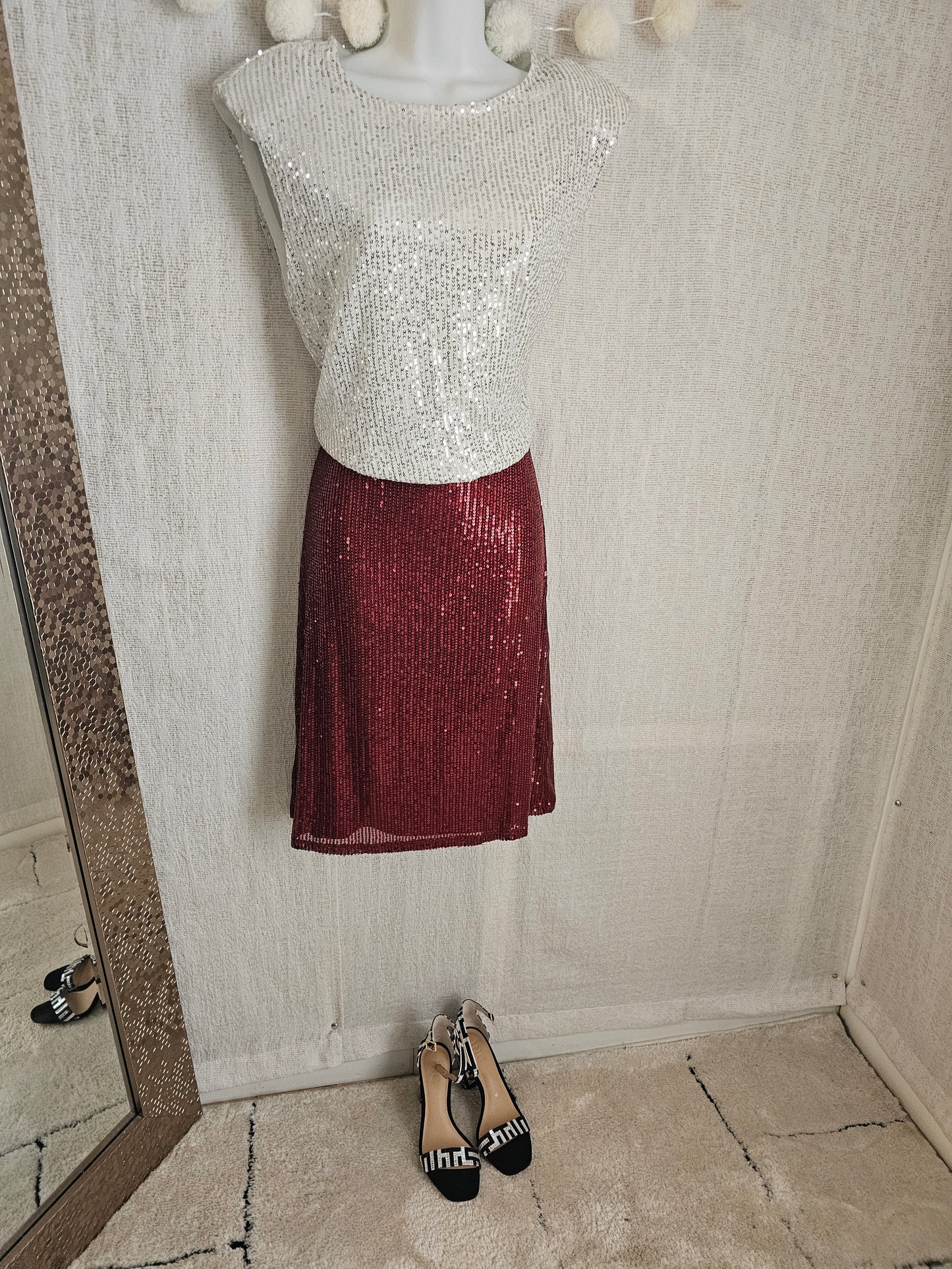 Red Skirts Sequin/ Falda de lentejuelas #B
