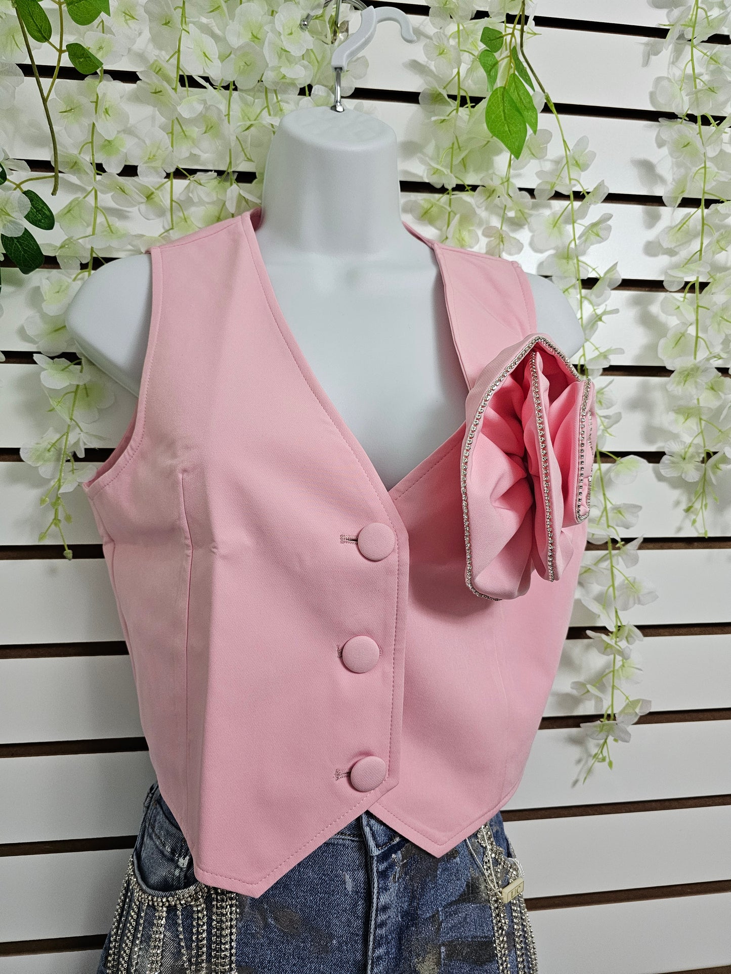 Chaleco Rosa con flor #D1