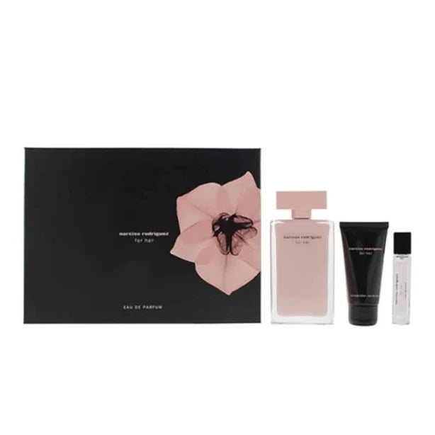 Narciso Rodriguez For her 3 piece set