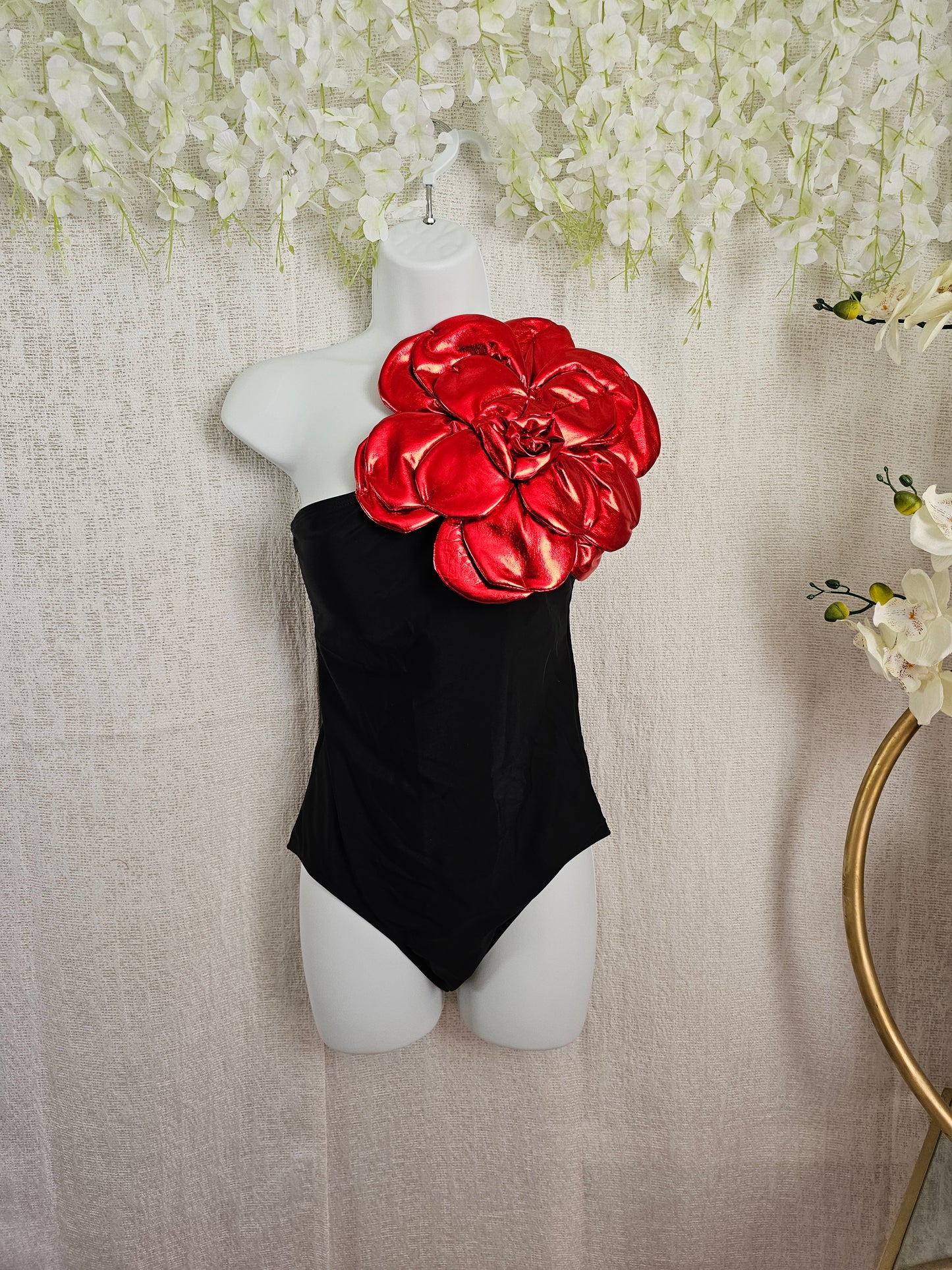 Body black flower red one shoulder #A