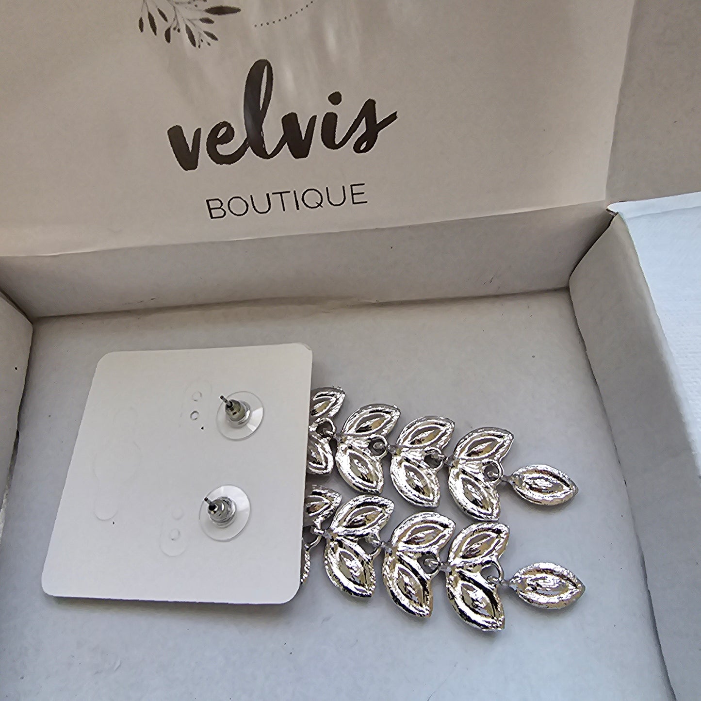 Pineapple leaves earrings
