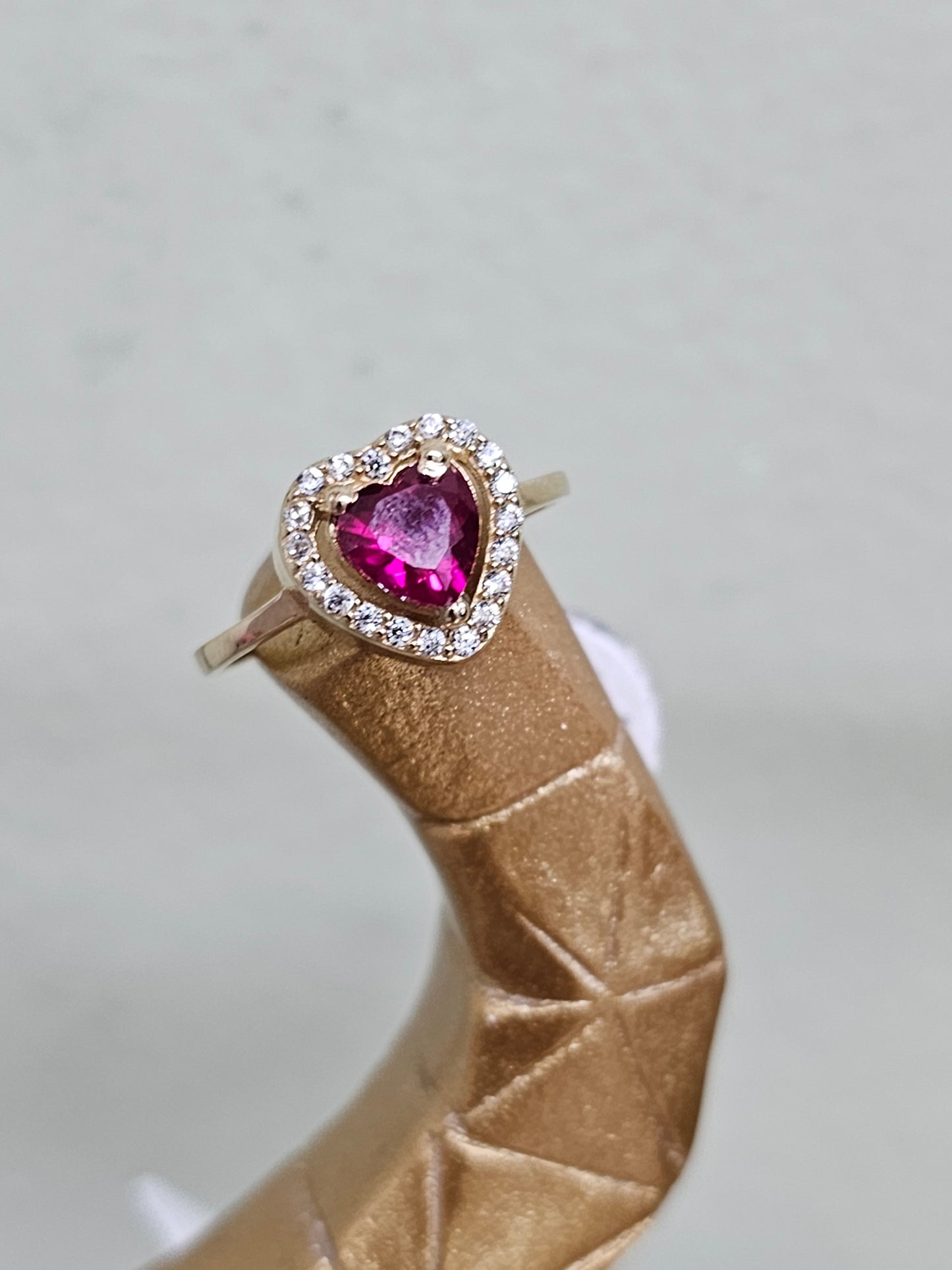 10k Gold Heart ring #31