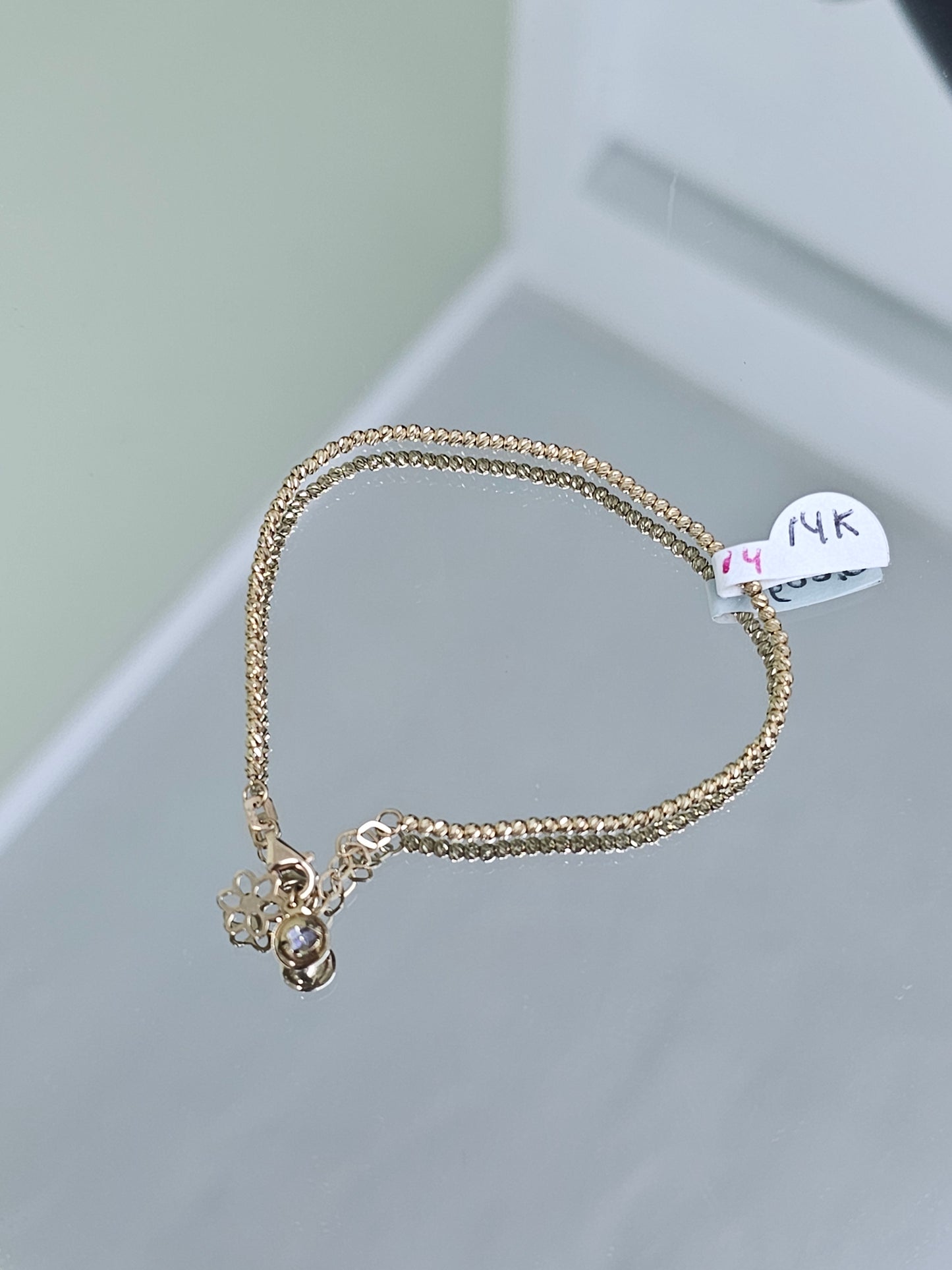 14k Gold Bracelet with flower gem #14