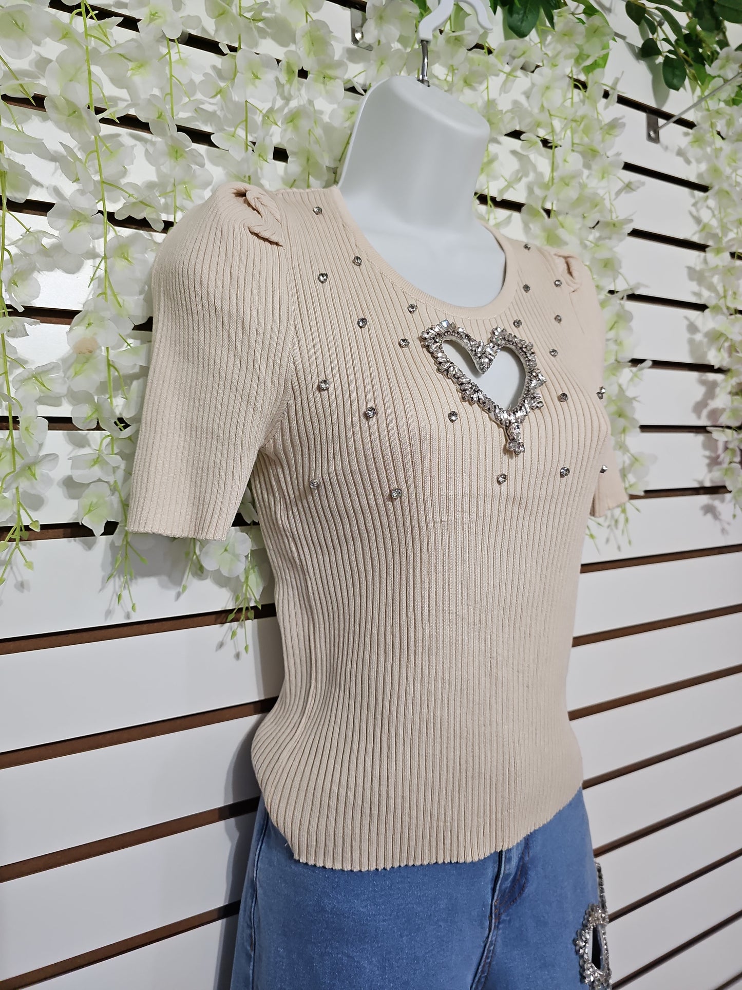 Carmen Heart Top blouse sweater. #A