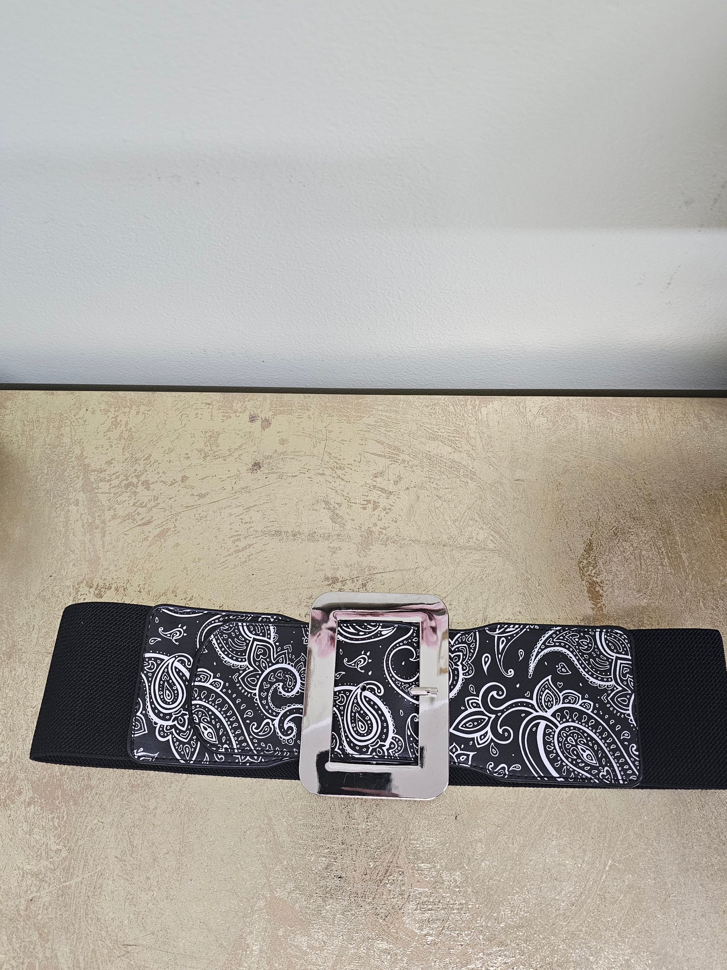 Bandana elastic belt