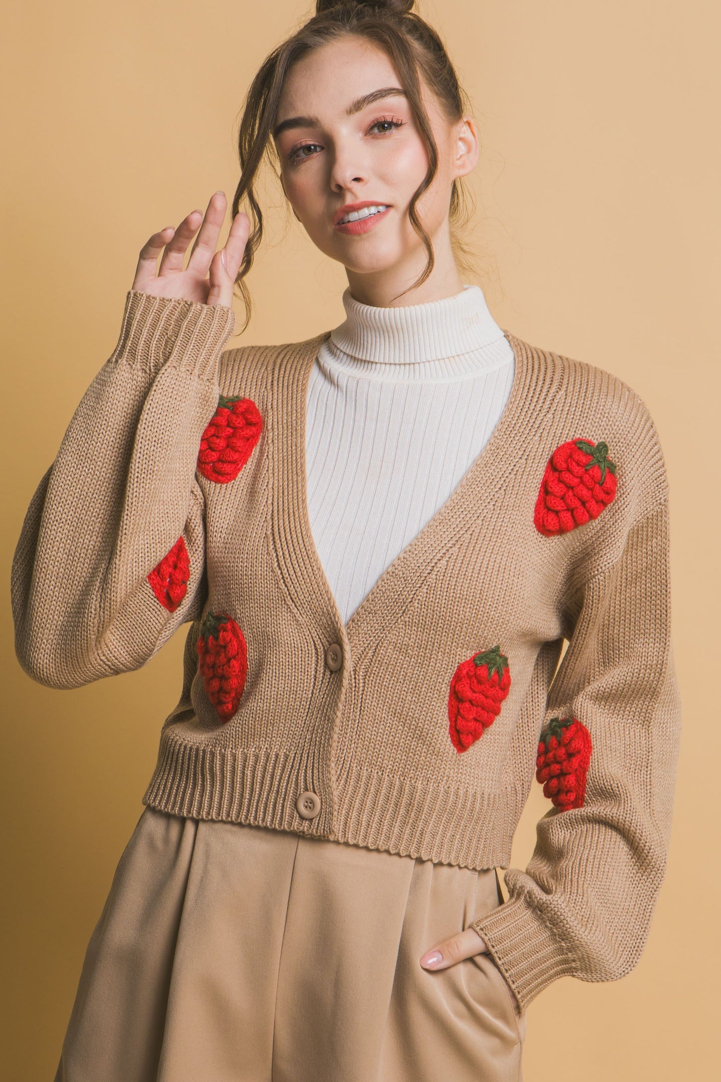 Strawberry Sweater Cardigan Khaki #*