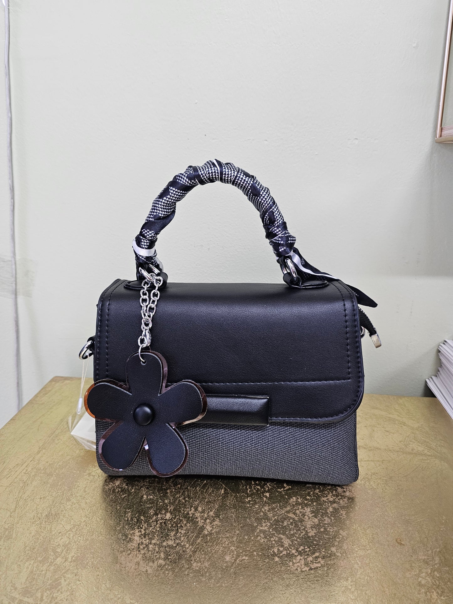 Jen mini bag in two colors