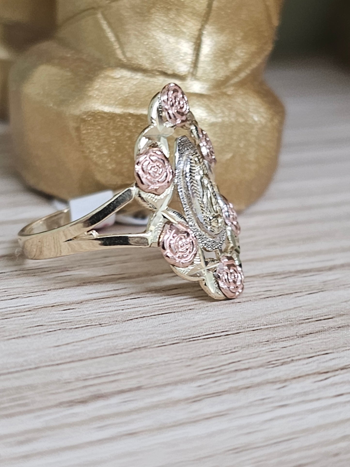 10k Gold Virgin Mary Ring with roses #30