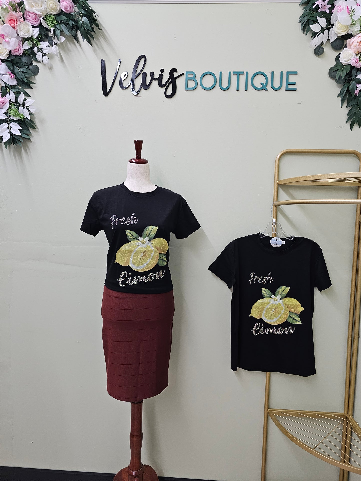 Lemon Black T-shirt Women #T