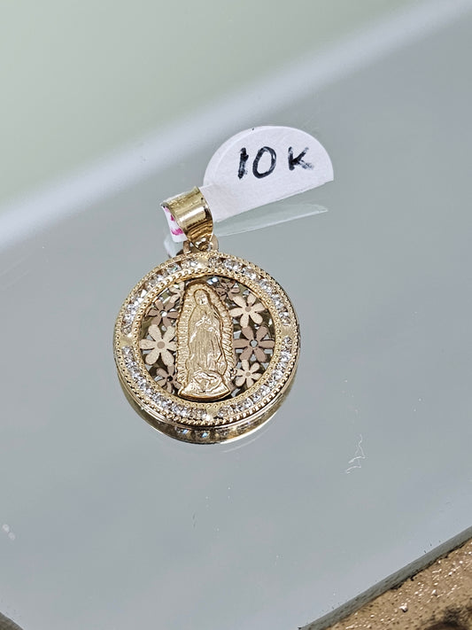 Virgin Mary Pendant with flowers 10k Gold #39